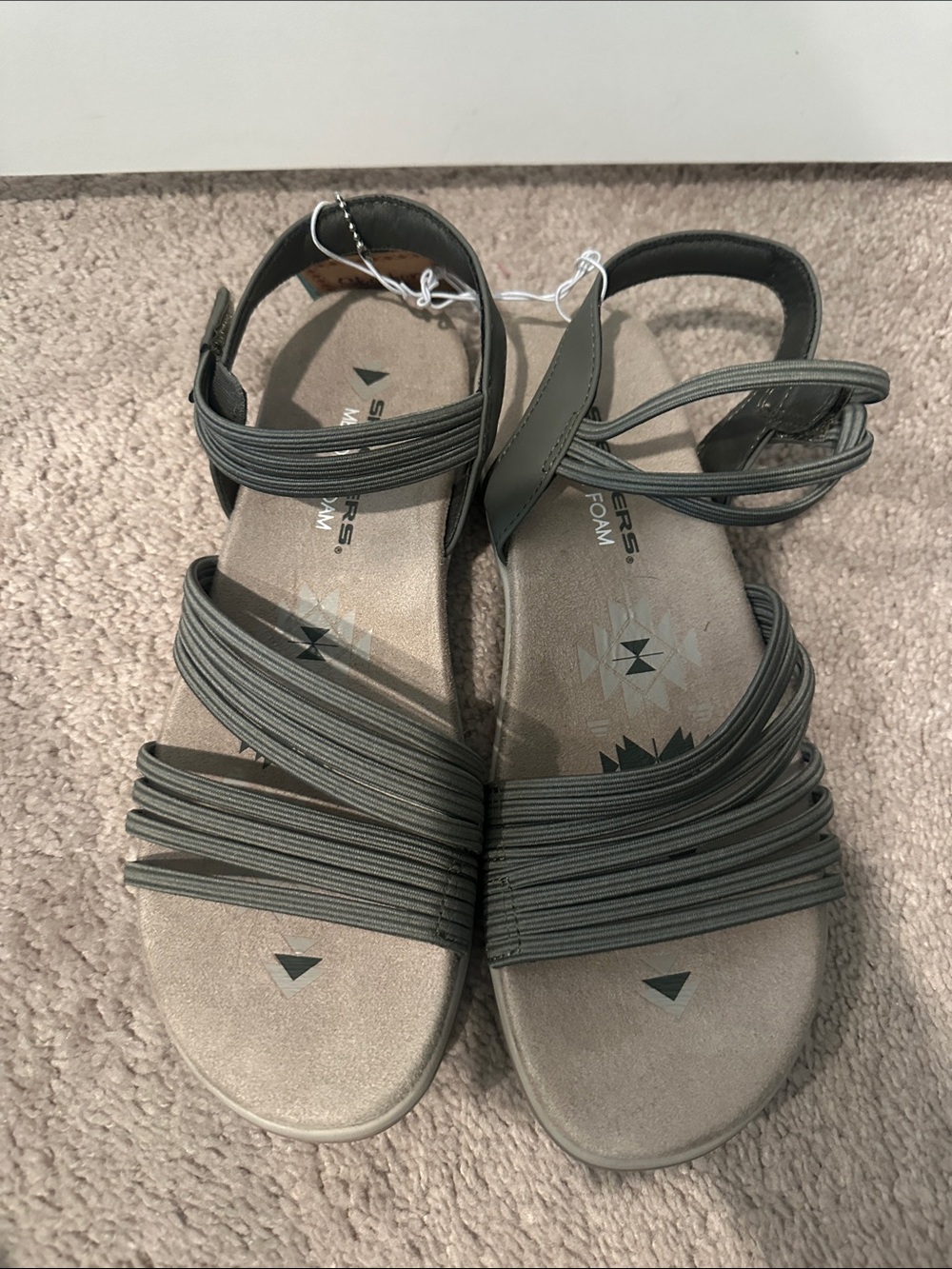 Skechers memory foam Olive Multi-Strap Women's Sandals 9